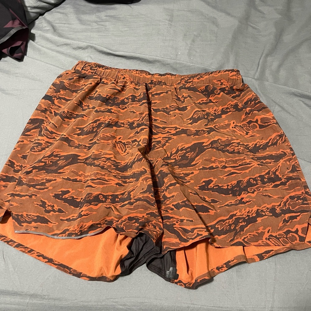 Lulu Lemon Shorts size large (good condition)